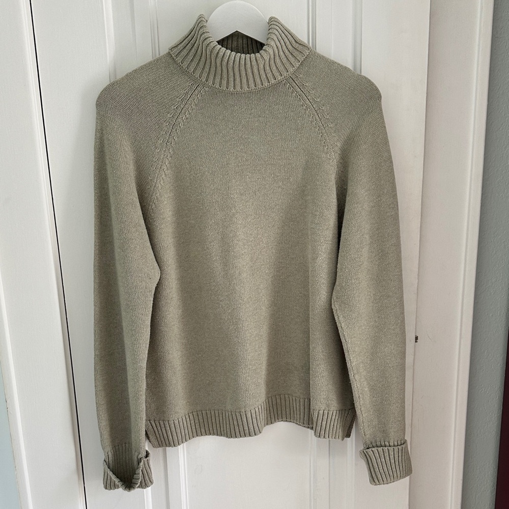 Jeanne Pierre • Sage Green Cotton Turtleneck Sweater Size L